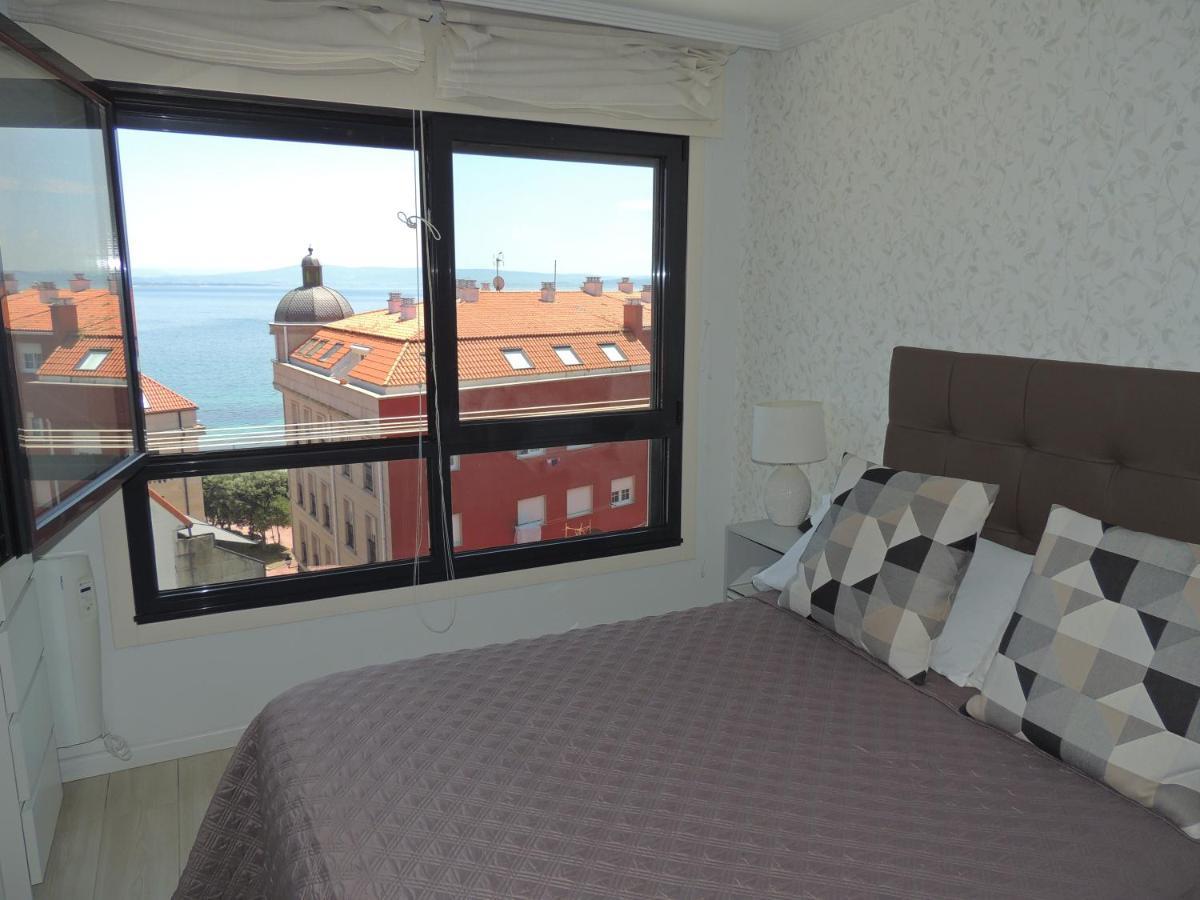 Apartamento Con Vistas Al Mar Y Playa Enfrente Ribeira Kültér fotó